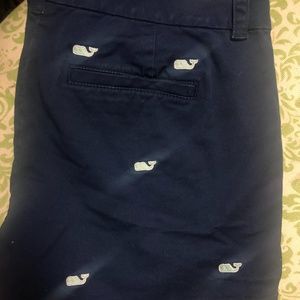 Vineyard Vines Navy and Teal Preppy Size 4 Shorts